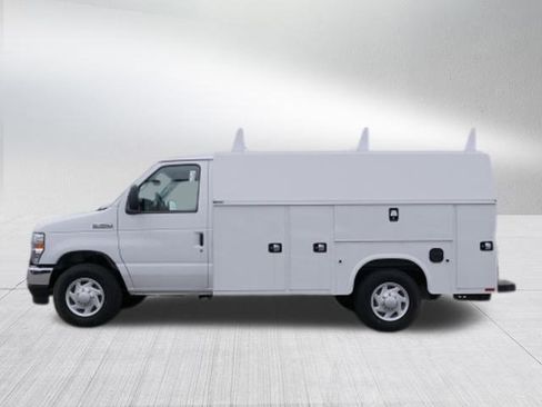 New 2026 Ford E-350 and Econoline 350 Super Duty w/ Power Equipment Group image 6