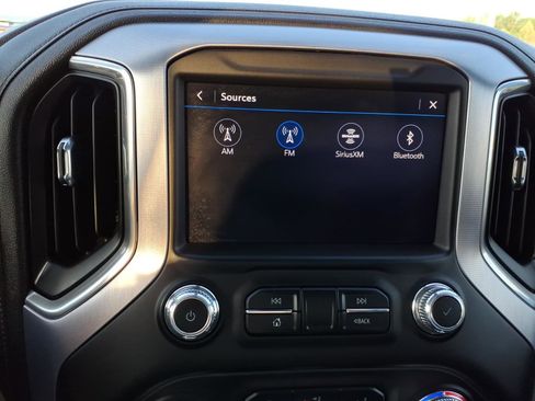 Used 2019 GMC Sierra 1500 SLT w/ SLT Premium Package AWD/4WD image 22