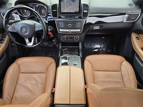 Used 2018 Mercedes-Benz GLS 550 4MATIC image 16