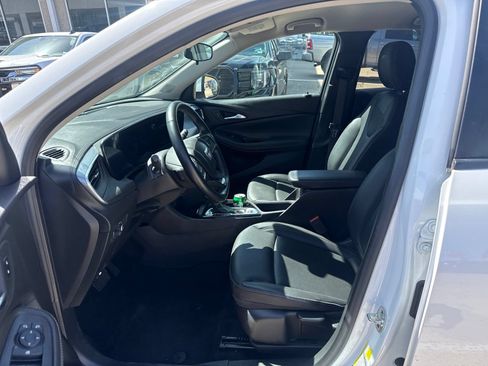 Used 2024 Buick Encore GX Sport Touring AWD/4WD image 12
