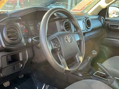 Used 2016 Toyota Tacoma SR w/ SR Convenience Package image 14
