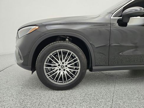 Certified 2026 Mercedes-Benz GLC 300 image 23