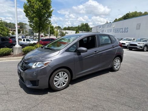 Used 2017 Honda Fit LX image 6