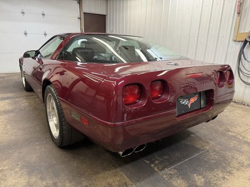 Used 1993 Chevrolet Corvette Coupe image 6