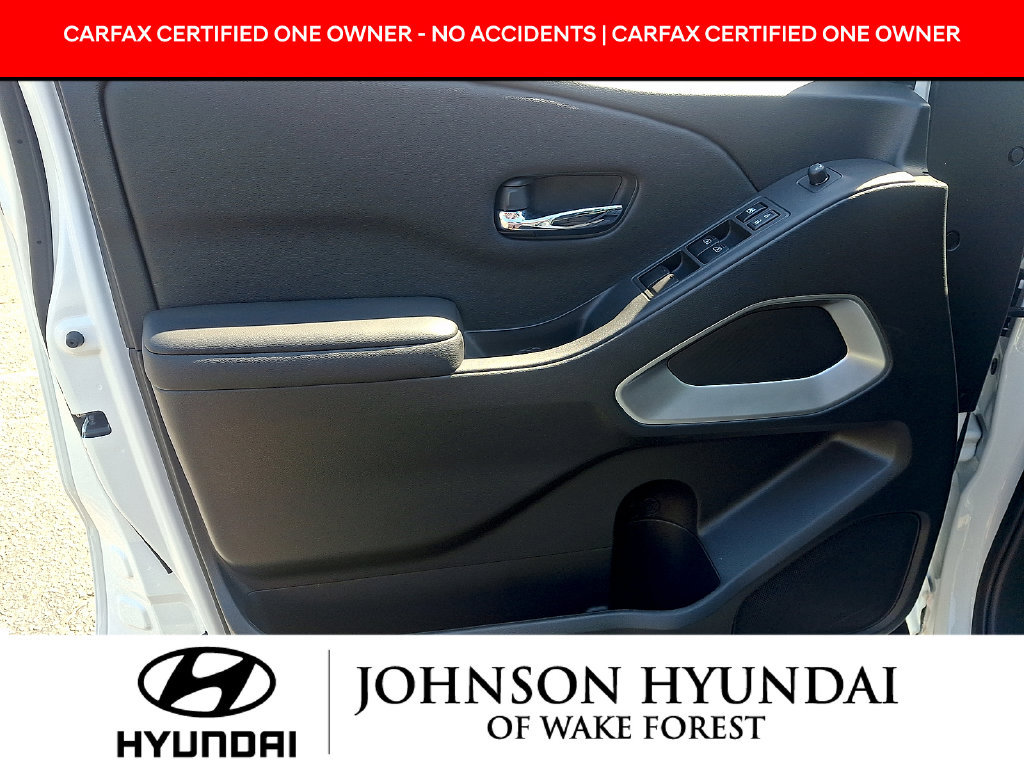 Used 2026 Nissan Frontier SV w/ All-Weather Content Package AWD/4WD image 2