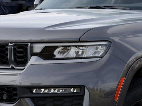 New 2026 Jeep Grand Cherokee L Limited image 6