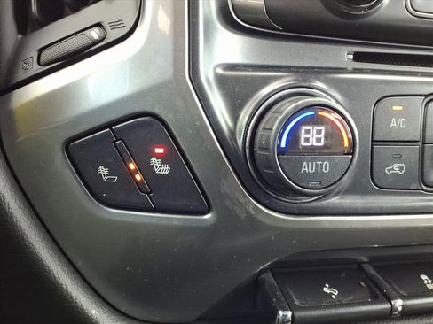 Used 2016 Chevrolet Silverado 1500 LT w/ LPO, Black Pack image 26