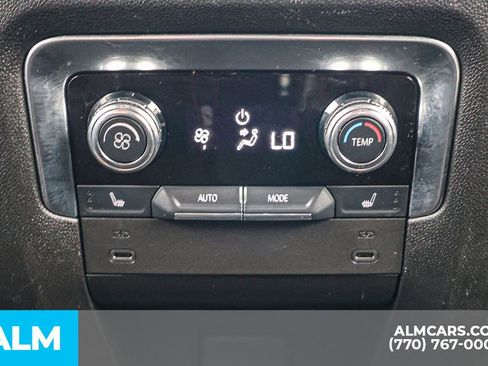 Used 2025 GMC Yukon Denali AWD/4WD image 54