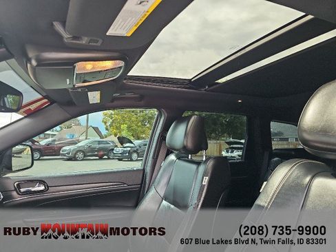 Used 2021 Jeep Grand Cherokee Limited AWD/4WD image 15