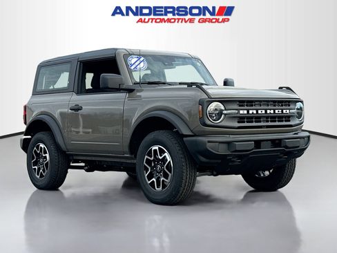 New 2025 Ford Bronco 2-Door image 1