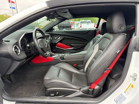 Used 2024 Chevrolet Camaro LT w/ Redline Edition RWD image 8