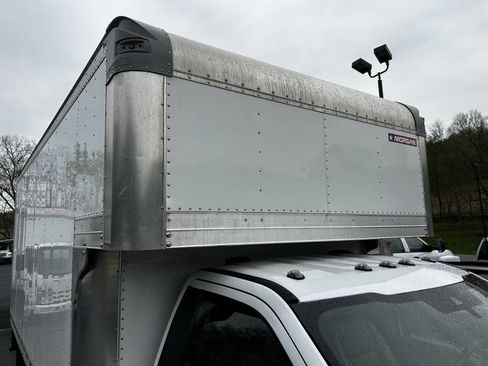 Used 2020 Ford F550 2WD Regular Cab Super Duty image 11