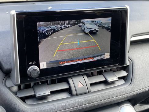 Certified 2023 Toyota RAV4 XLE image 27