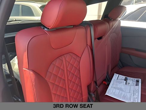 New 2026 Audi SQ7 Premium Plus AWD/4WD image 15