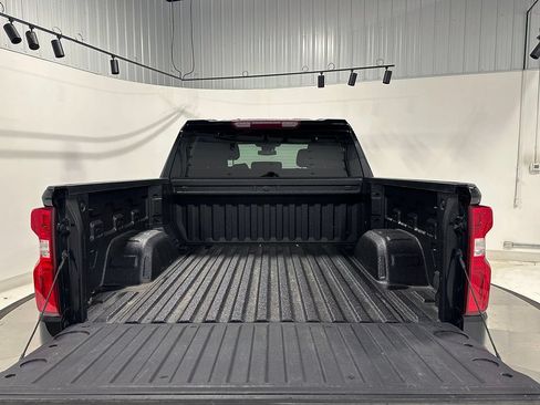 Used 2023 Chevrolet Silverado 1500 RST AWD/4WD image 5