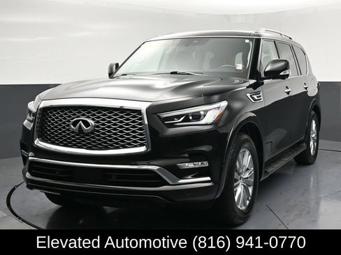 Used 2021 INFINITI QX80 Luxe w/ Cargo Package AWD/4WD image 3