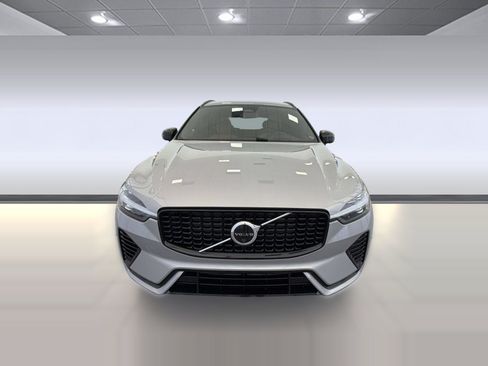 Used 2024 Volvo XC60 T8 Ultimate w/ Protection Package Premier AWD/4WD image 6