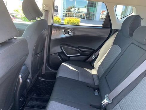 Used 2020 Kia Soul EX FWD image 15