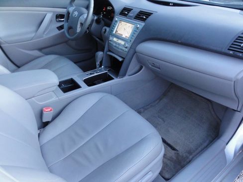 Used 2009 Toyota Camry Hybrid image 29