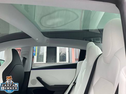 Used 2024 Tesla Model 3 Performance AWD/4WD image 35