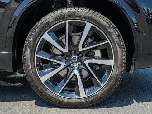 Certified 2024 Volvo XC90 B6 Ultimate AWD/4WD image 18