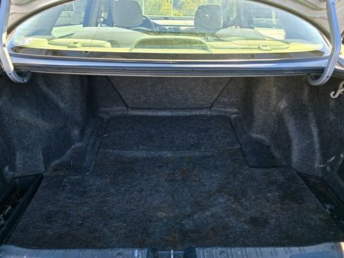 Used 2002 Honda Accord VP image 19