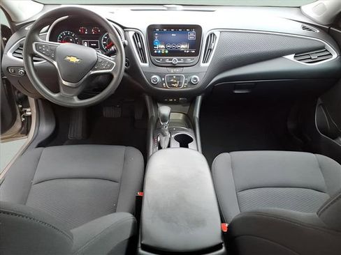 Used 2023 Chevrolet Malibu LS image 20