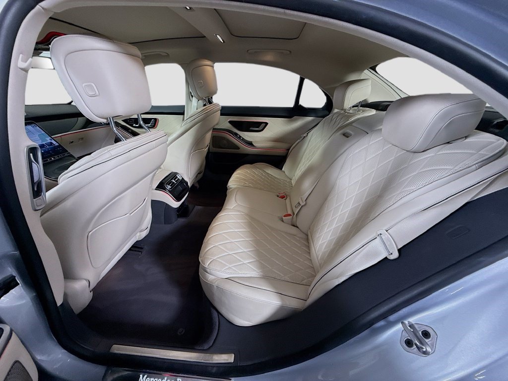 Used 2022 Mercedes-Benz S 500 4MATIC image 24