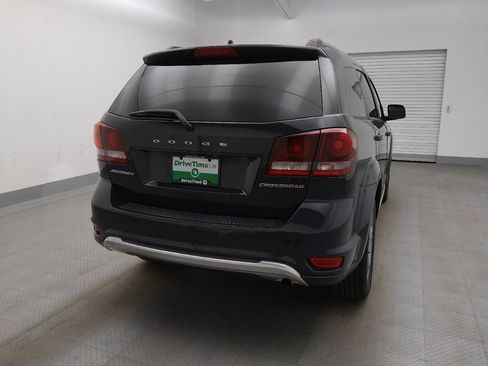 Used 2018 Dodge Journey Crossroad w/ Driver Convenience Group FWD image 7