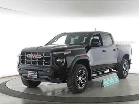 Used 2024 GMC Canyon AT4 AWD/4WD image 10