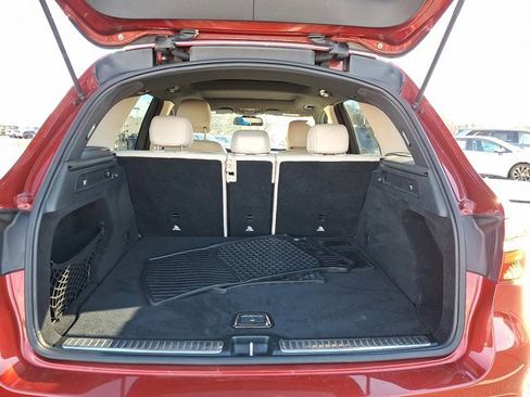 Used 2018 Mercedes-Benz GLC 300 GLC 300 image 28