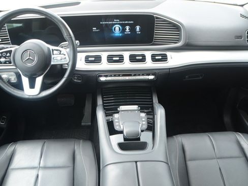 Used 2021 Mercedes-Benz GLE 450 4MATIC image 17
