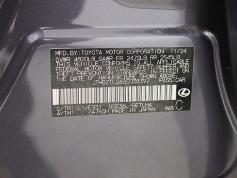 Used 2025 Lexus IS 350 F Sport w/ Navigation Package image 39