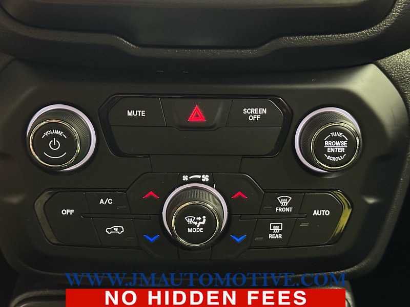 Used 2020 Jeep Renegade Altitude AWD/4WD image 26
