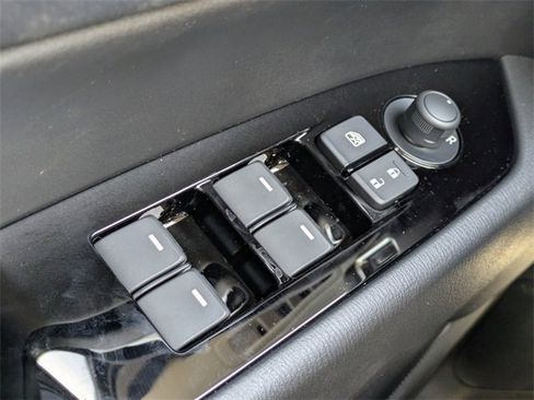 New 2025 MAZDA CX-5 AWD 2.5 S w/ Preferred Package image 18