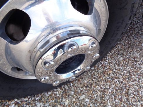 Used 2021 Ford F350 XLT w/ XLT Premium Package image 35