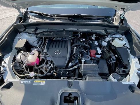 Used 2025 Toyota Grand Highlander AWD image 30