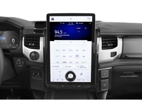 Used 2025 Ford F150 Lightning Platinum image 10