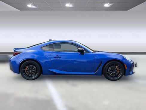 Used 2025 Subaru BRZ tS RWD image 8