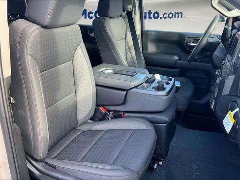 New 2026 Chevrolet Silverado 1500 Custom Trail Boss w/ LPO, Dark Essentials Package image 13