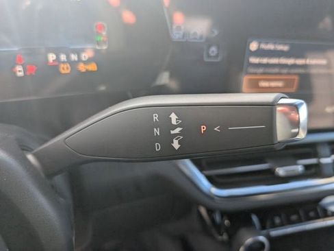 Used 2026 Chevrolet Equinox EV LT image 22