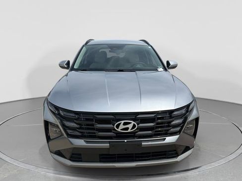Used 2025 Hyundai Tucson SEL FWD image 9