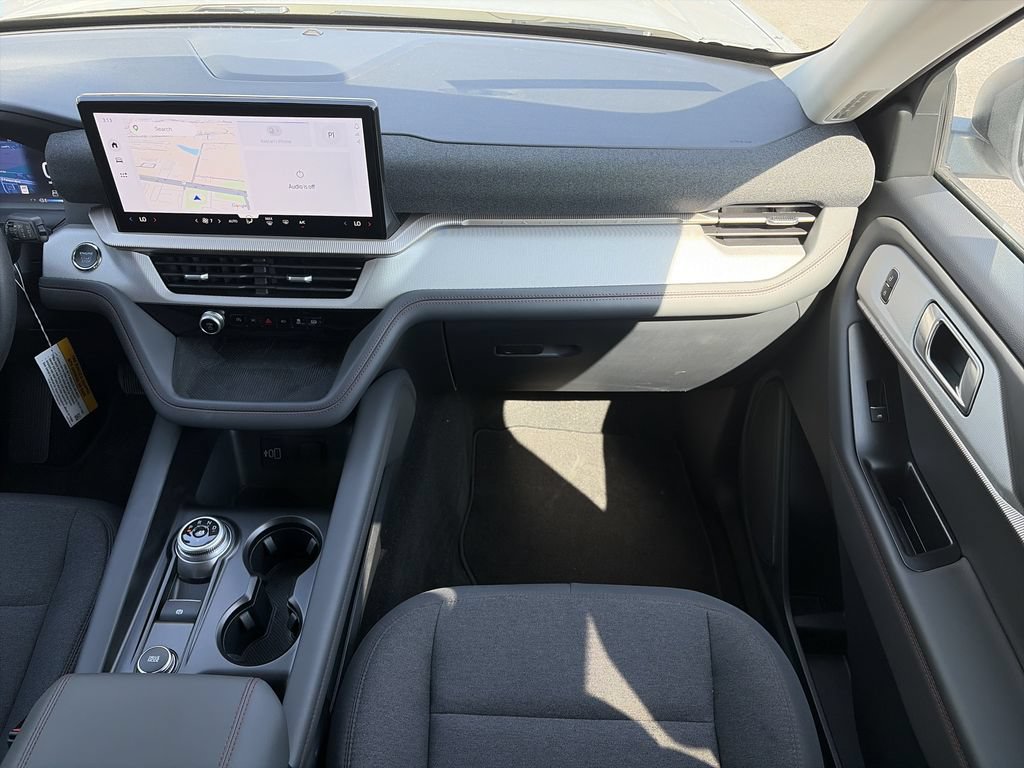 New 2026 Ford Explorer Active RWD image 17