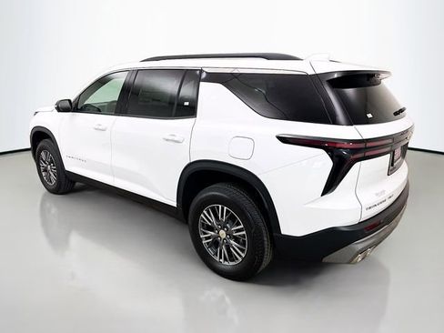 New 2026 Chevrolet Traverse LT image 6