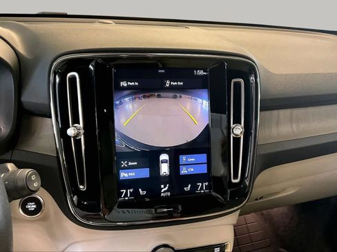 Used 2019 Volvo XC40 T5 Inscription AWD/4WD image 26