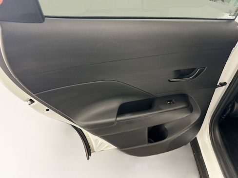 Used 2025 Hyundai Kona SEL image 26