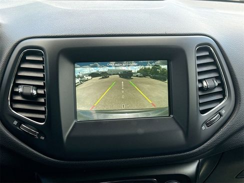 Used 2021 Jeep Compass Latitude w/ Convenience Group image 13