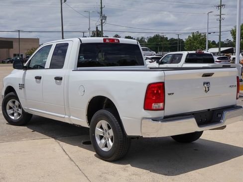 Used 2024 RAM 1500 Classic SLT AWD/4WD image 2