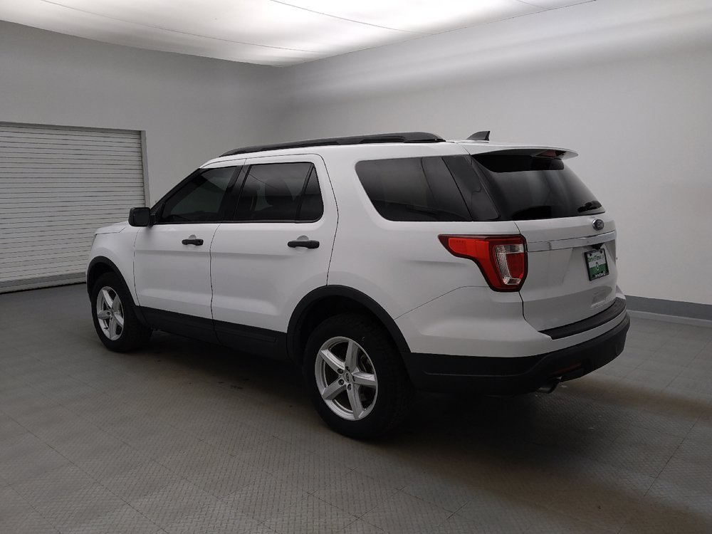Used 2018 Ford Explorer 4WD w/ Class II Trailer Tow Package image 3