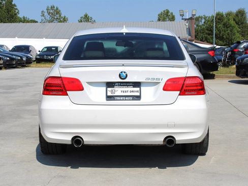 Used 2013 BMW 335i Coupe image 6